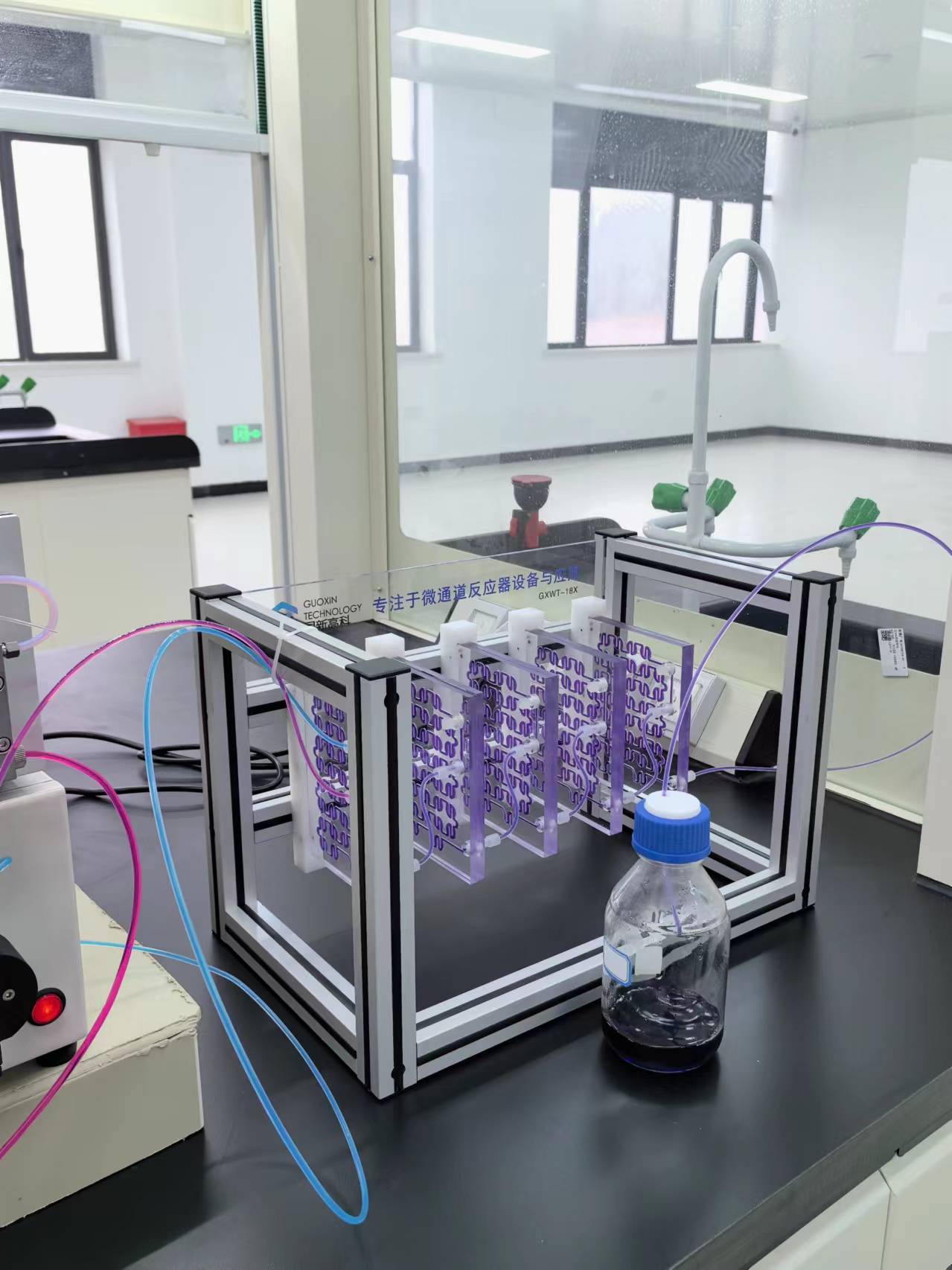 Microchannel reactor demonstration model, teaching demonstration model, non-experimental microchannel reactor